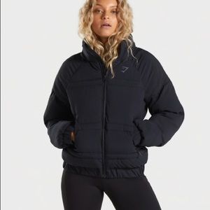 Gymshark ESSENTIAL PUFFER JACKET black